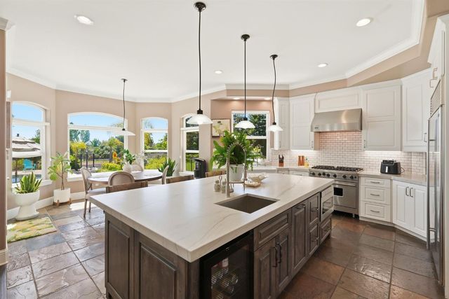 6458 Mitchell Rd, Shingle Springs, CA 95682