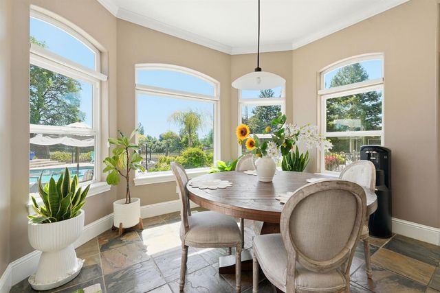 6458 Mitchell Rd, Shingle Springs, CA 95682