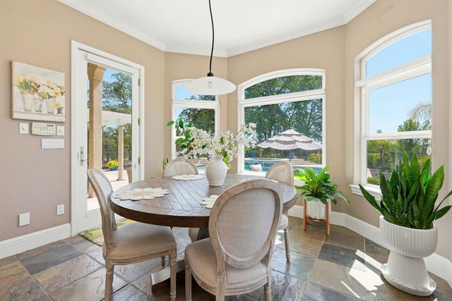 6458 Mitchell Rd, Shingle Springs, CA 95682