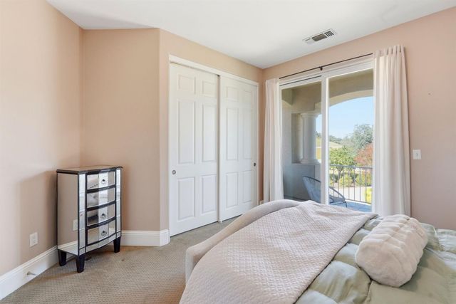 6458 Mitchell Rd, Shingle Springs, CA 95682