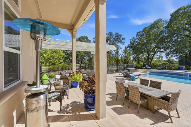 6458 Mitchell Rd, Shingle Springs, CA 95682