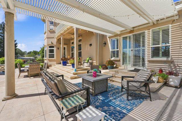 6458 Mitchell Rd, Shingle Springs, CA 95682