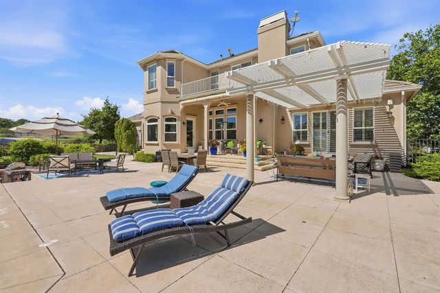 6458 Mitchell Rd, Shingle Springs, CA 95682