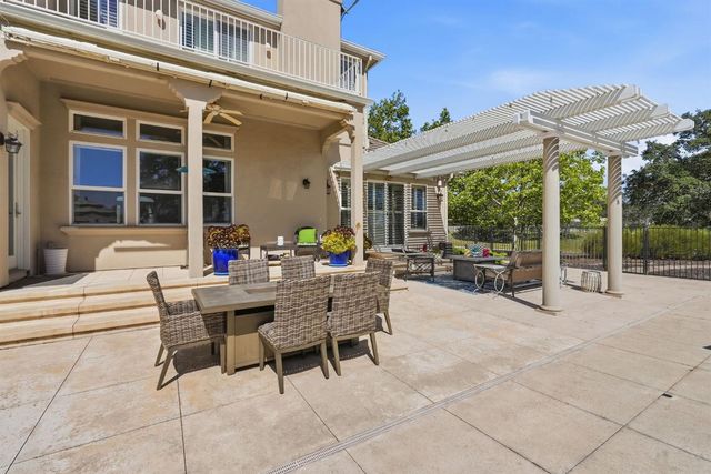 6458 Mitchell Rd, Shingle Springs, CA 95682