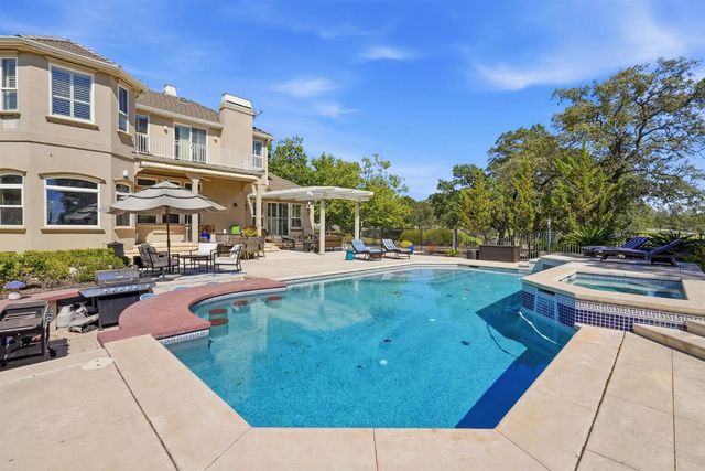 6458 Mitchell Rd, Shingle Springs, CA 95682