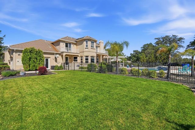 6458 Mitchell Rd, Shingle Springs, CA 95682