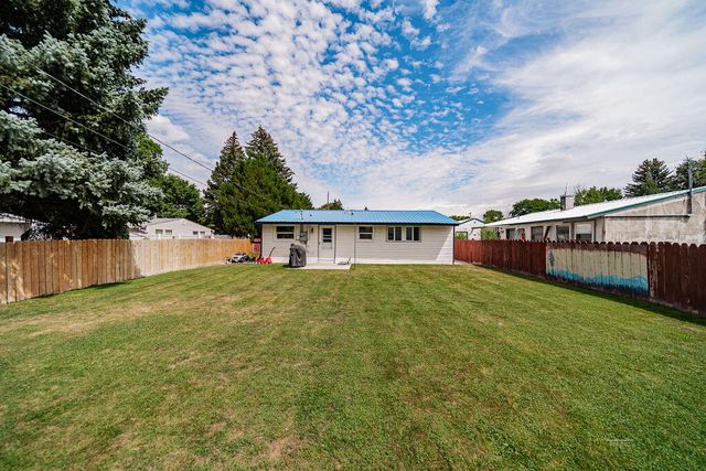 685 James Place, Idaho Falls, ID 83401