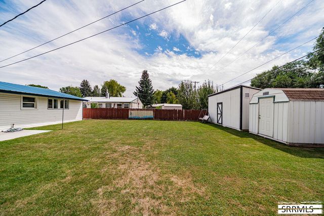 685 James Place, Idaho Falls, ID 83401
