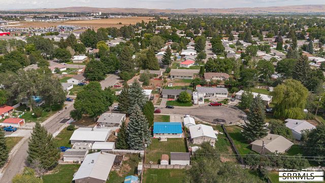 685 James Place, Idaho Falls, ID 83401