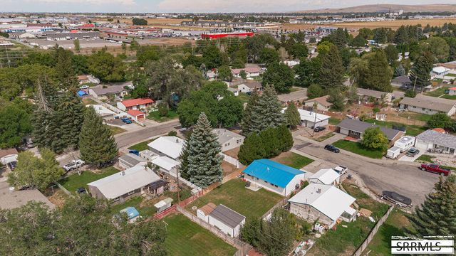 685 James Place, Idaho Falls, ID 83401