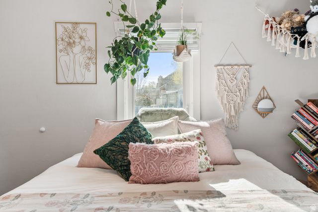 601 E LELAND AVE, Salt Lake City, UT 84106