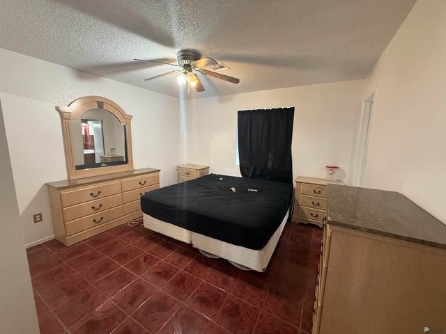 745 N Gladiola Dr, San Luis, AZ 85349