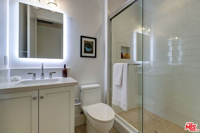 4241 Woodcliff Road, Sherman Oaks, CA 91403