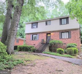 1321 Stillwood Drive NE Unit B, Atlanta, GA 30306