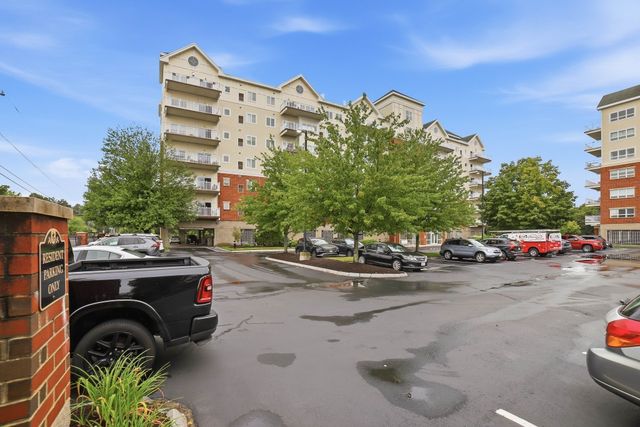 527 Pawtucket Blvd 608, Lowell, MA 01854