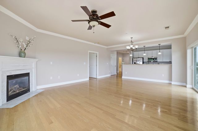 527 Pawtucket Blvd 608, Lowell, MA 01854