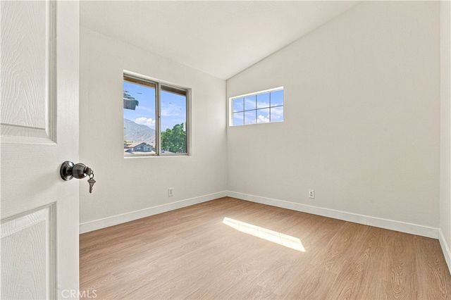 11515 Aberdeen Dr, Fontana, CA 92337