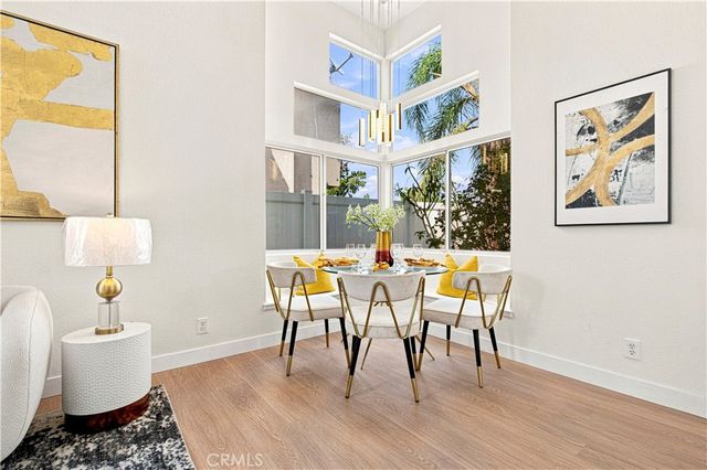 11515 Aberdeen Dr, Fontana, CA 92337