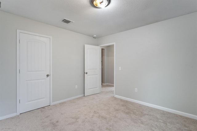 124 Denton DR, Hutto, TX 78634