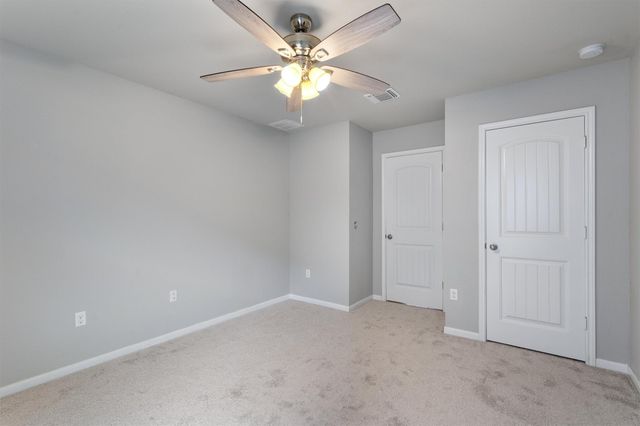 124 Denton DR, Hutto, TX 78634