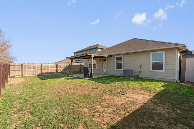 124 Denton DR, Hutto, TX 78634