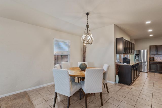 124 Denton DR, Hutto, TX 78634