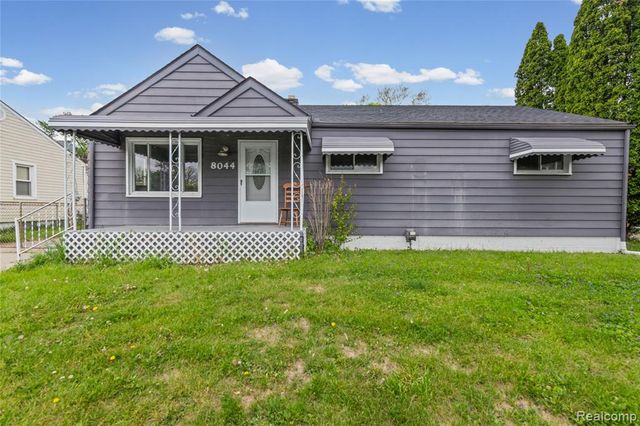 8044 Pelham Road, Taylor, MI 48180