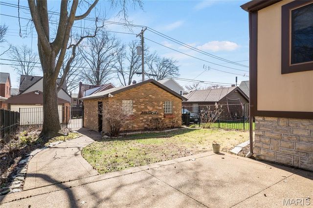 5866 Delor Street, St Louis, MO 63109