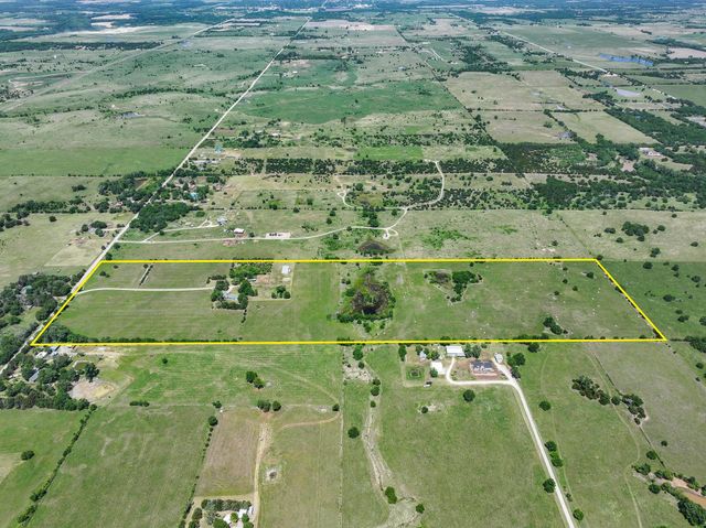 14676 SW Ohio Street Rd, Augusta, KS 67010