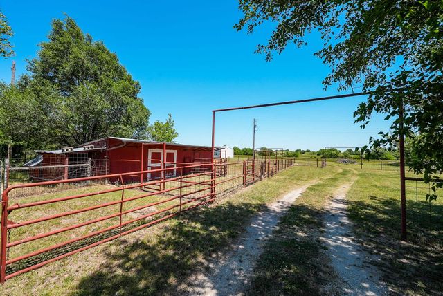 14676 SW Ohio Street Rd, Augusta, KS 67010