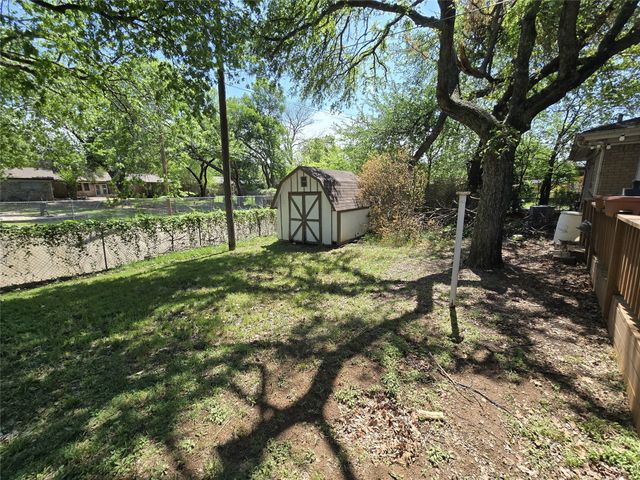 1144 Norwood Drive, Hurst, TX 76053