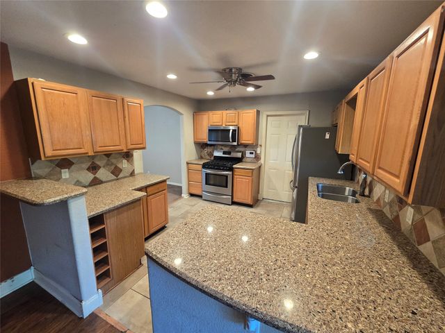 1144 Norwood Drive, Hurst, TX 76053