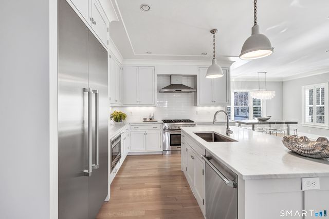 598 South Benson Road, Fairfield, CT 06824