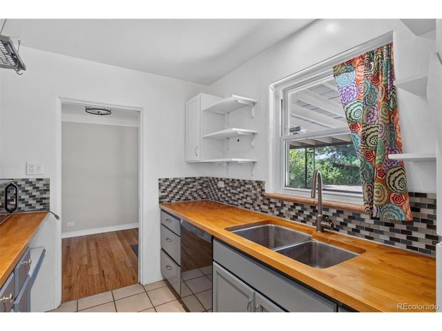 1211 Jasmine St, Denver, CO 80220