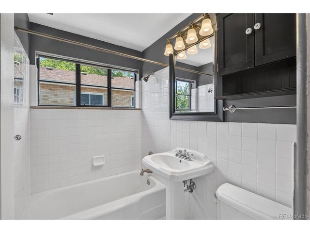 1211 Jasmine St, Denver, CO 80220
