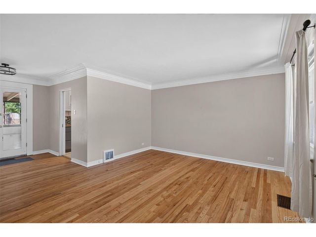 1211 Jasmine St, Denver, CO 80220