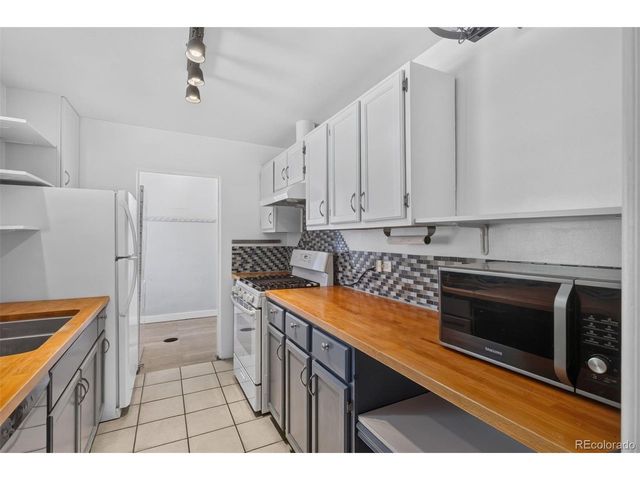 1211 Jasmine St, Denver, CO 80220