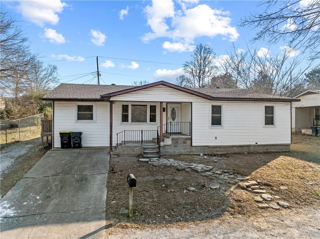 704 Beverly Drive, Harrison, AR 72601