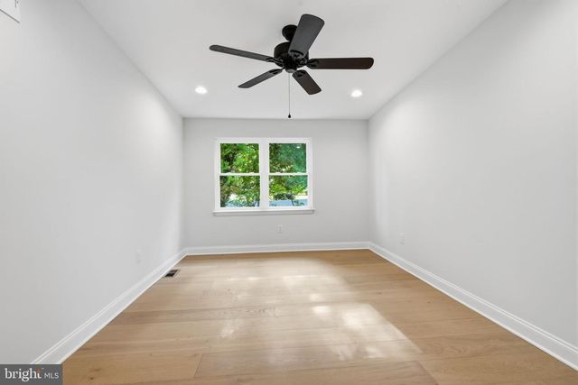 1589 EDGEWOOD AVE, Abington, PA 19001