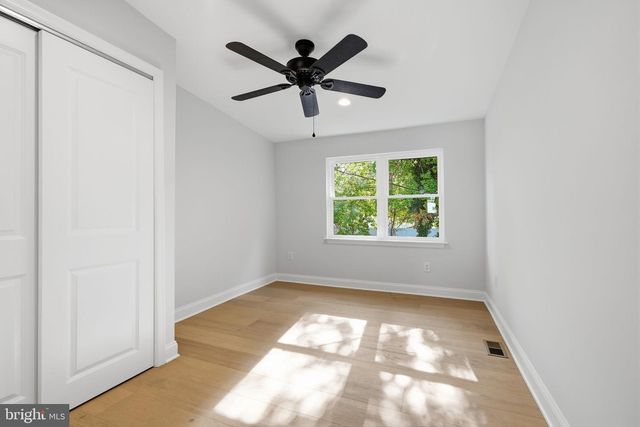 1589 EDGEWOOD AVE, Abington, PA 19001