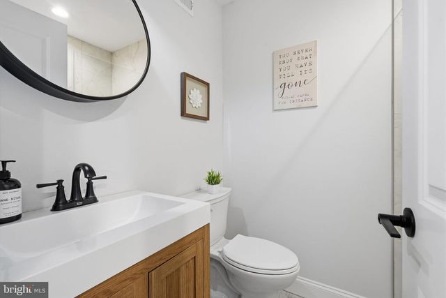 1589 EDGEWOOD AVE, Abington, PA 19001
