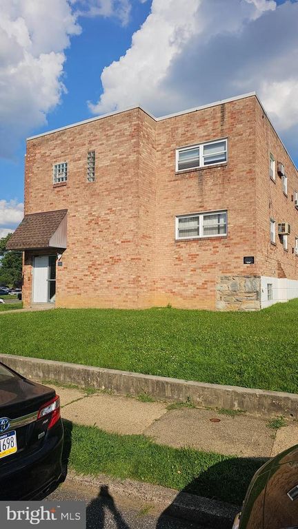 2701-03 NORTHVIEW RD, PHILADELPHIA, PA 19152 — photo 2