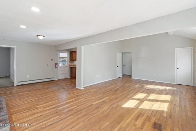 455 Commodore Drive, Forked River, NJ 08731