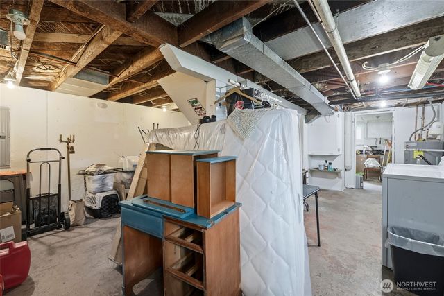 6824 Pacific Avenue, Tacoma, WA 98408