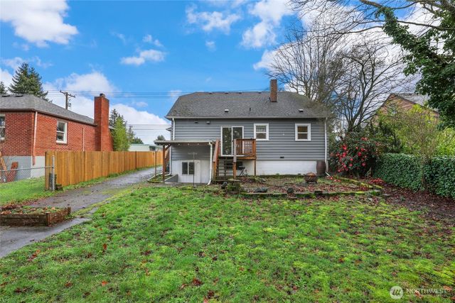 6824 Pacific Avenue, Tacoma, WA 98408