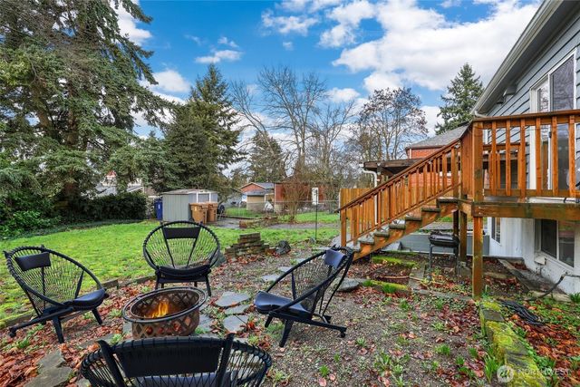 6824 Pacific Avenue, Tacoma, WA 98408