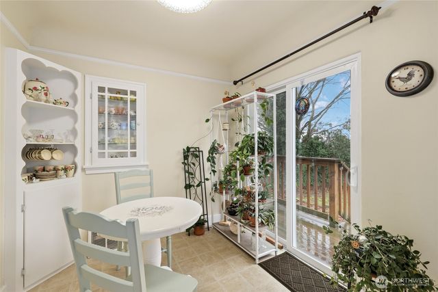 6824 Pacific Avenue, Tacoma, WA 98408