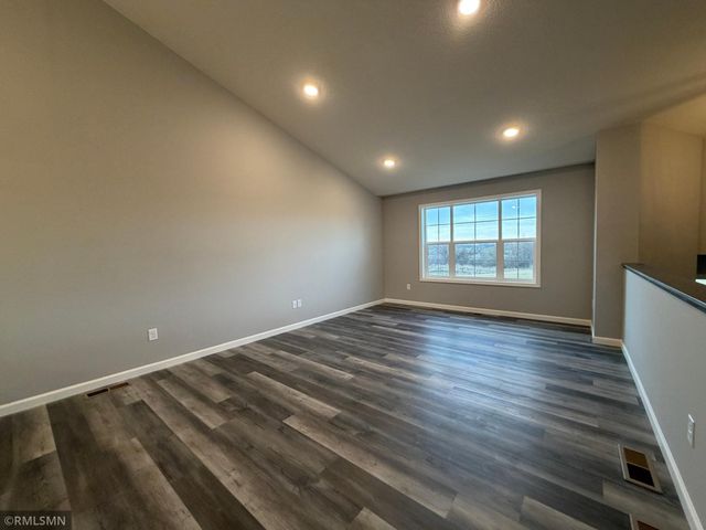 6113 Radford Avenue NE, Otsego, MN 55330