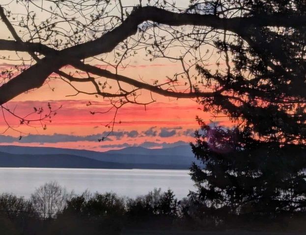 46 Chittenden Drive, Burlington, VT 05401