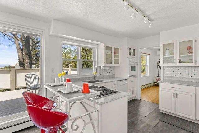 46 Chittenden Drive, Burlington, VT 05401